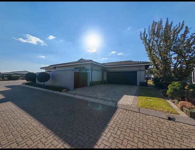 3 BEDROOM CLUSTER FOR SALE IN BRENTWOOD